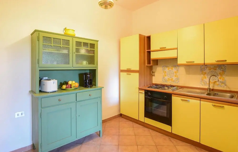 7 Bedroom Amazing Home In Campiglia Marittima
