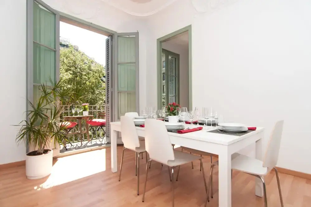 Montaber Apartments - Sant Antoni