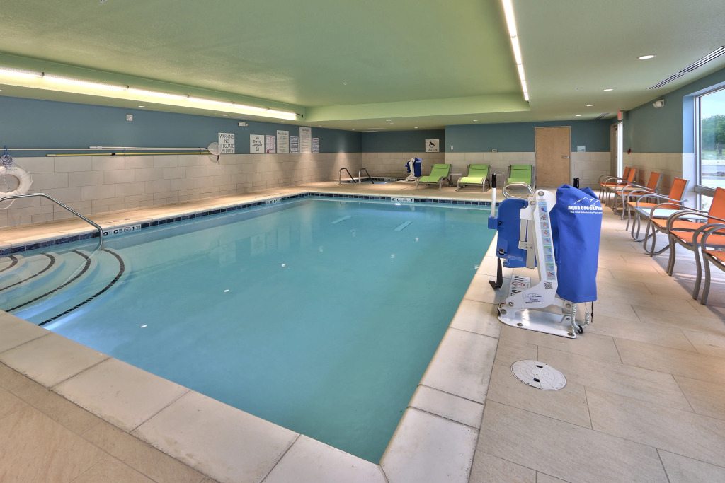 Holiday Inn Express & Suites - Roswell by IHG