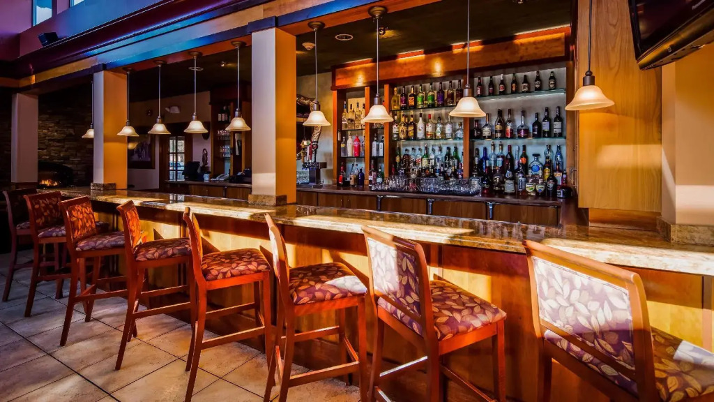 SFO El Rancho Inn SureStay Collection by Best Western