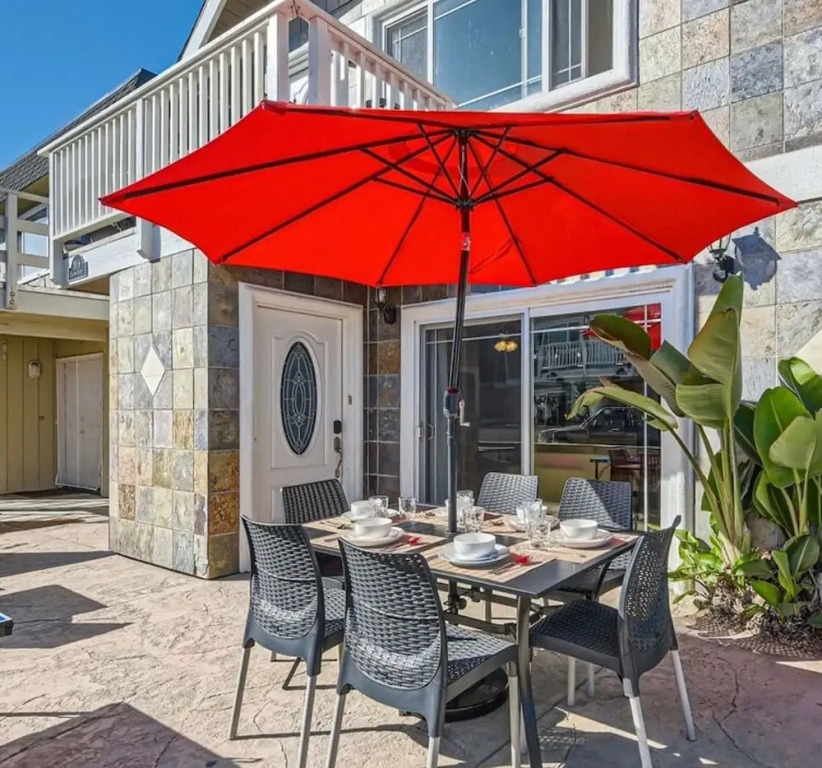 Chic Beachside BBQ Fast Wifi - C2