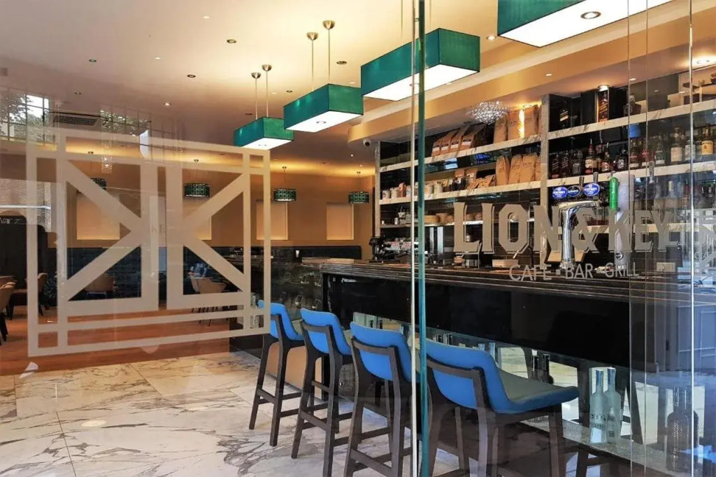 The Lion & Key Hotel