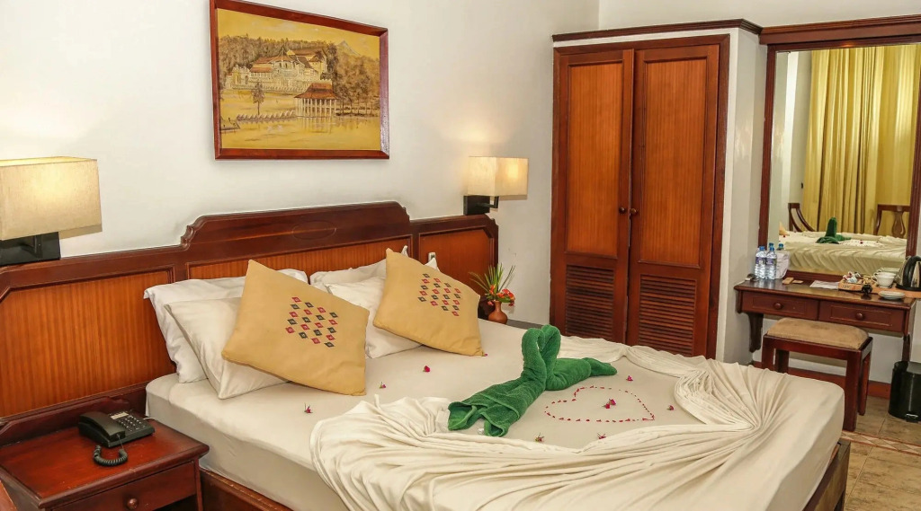 Отель Senani Hotel