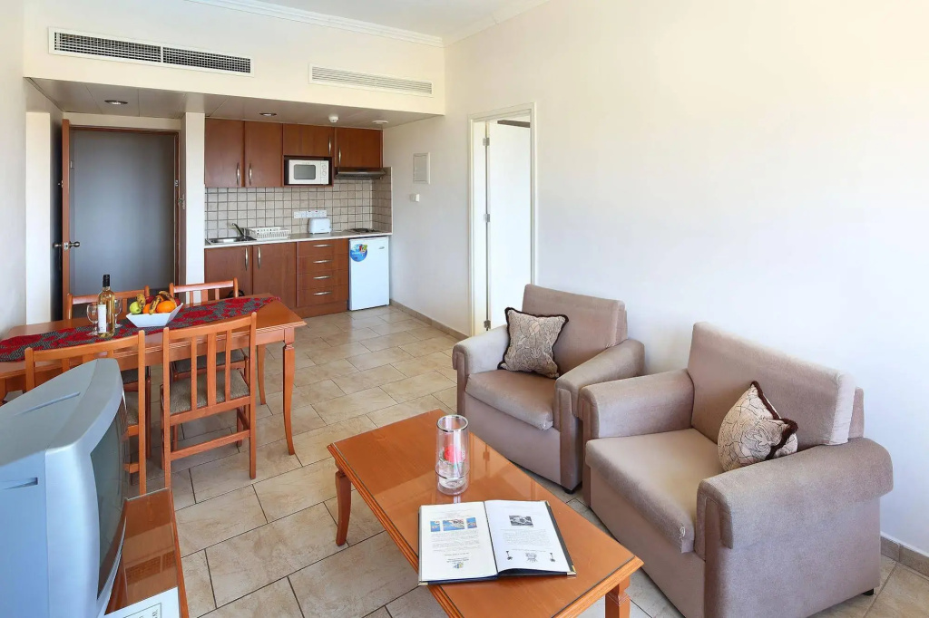 Panareti Coral Bay Villas