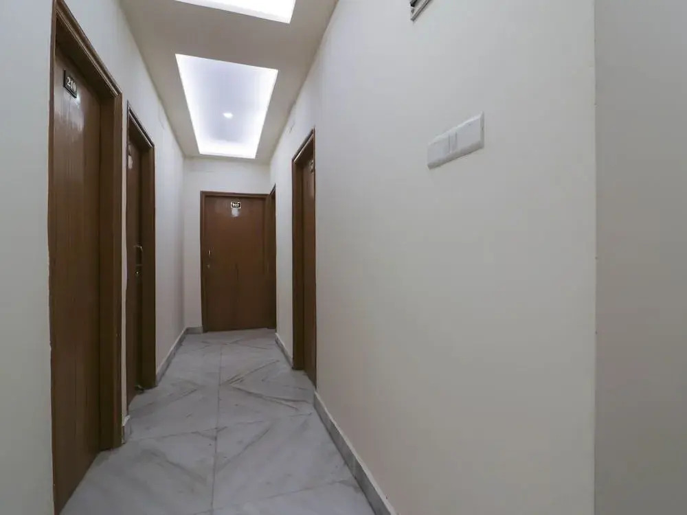 Oyo Flagship 39735 Kewal Palace