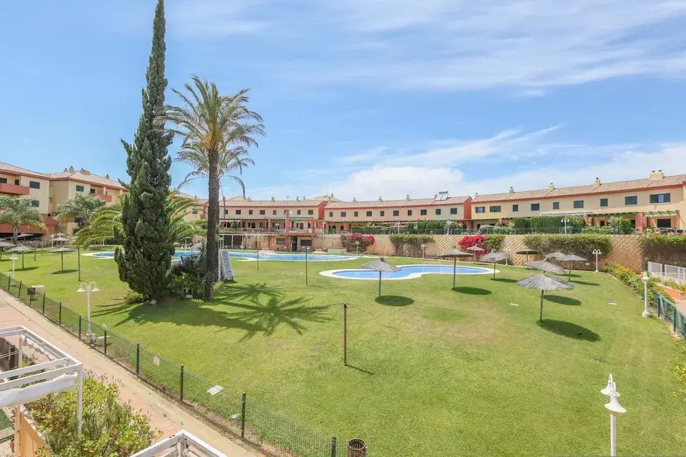 Las Cumbres in Islantilla