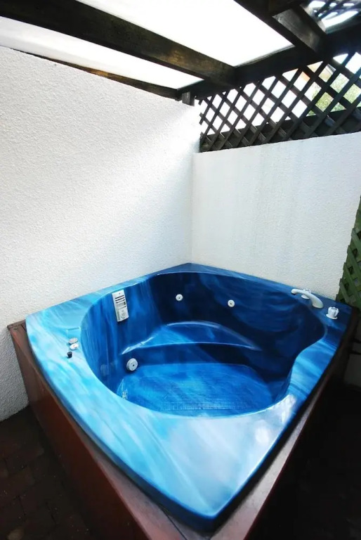 Baden Lodge Motel - PRIVATE SPA Bath