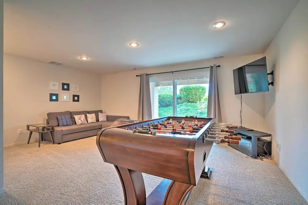 Manson Villa w/ Hot Tub ~ 1 Mi to Wineries