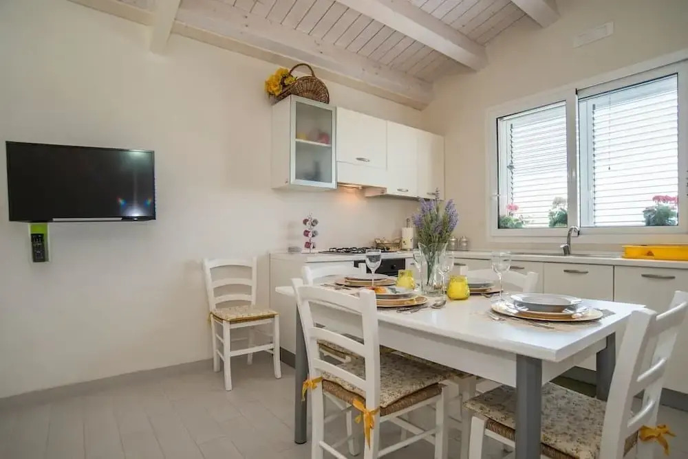 Villa White