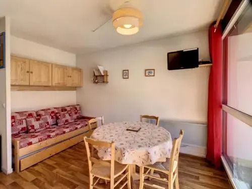 Apartment Ravieres 11