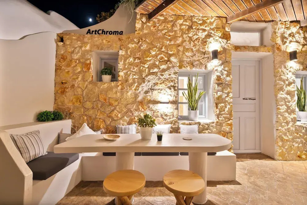 ArtChroma House