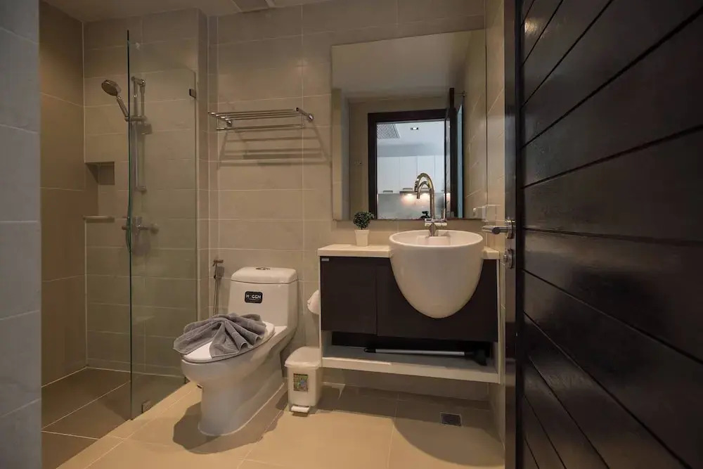 Emerald Hill Patong Apartment 421