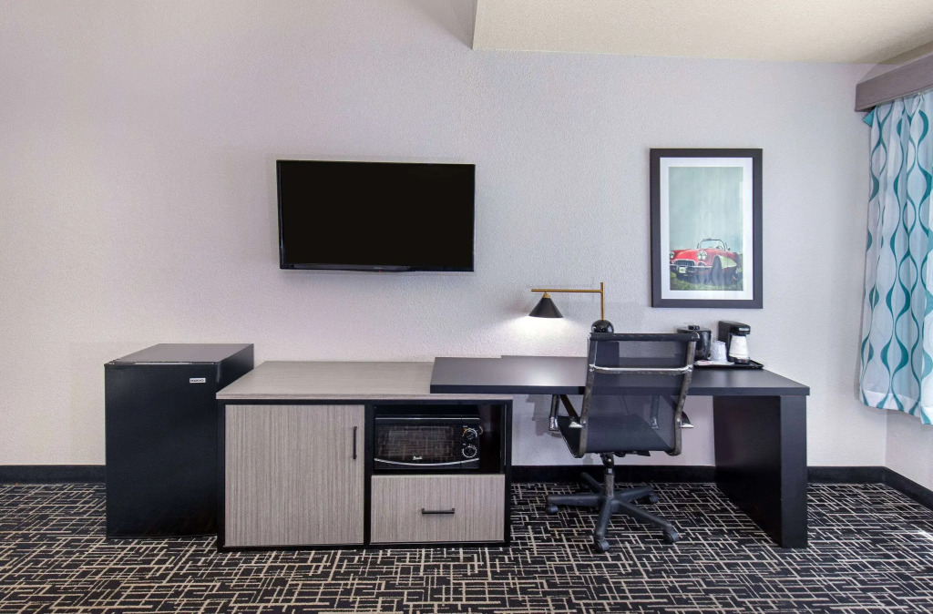 La Quinta by Wyndham Bowling Green