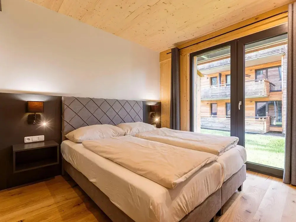 Apartment With Finnish Sauna and Pool