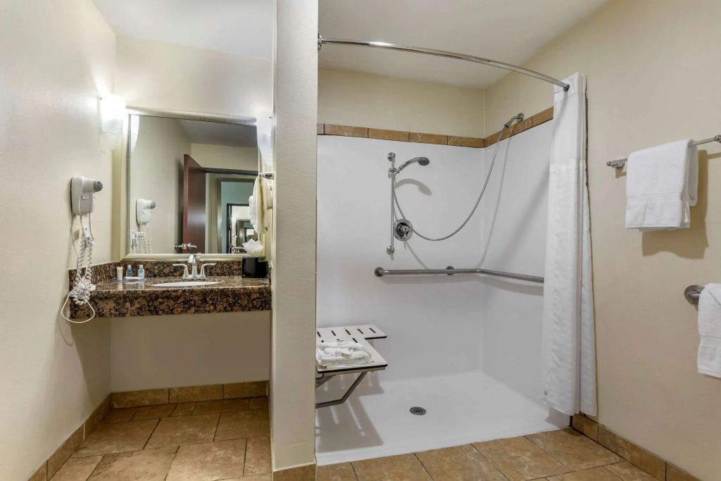 Comfort Suites West Dallas - Cockrell Hill