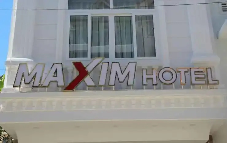 Maxim Hotel