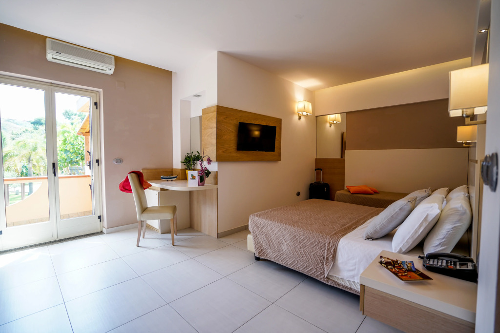 Hotel Villaggio Old River
