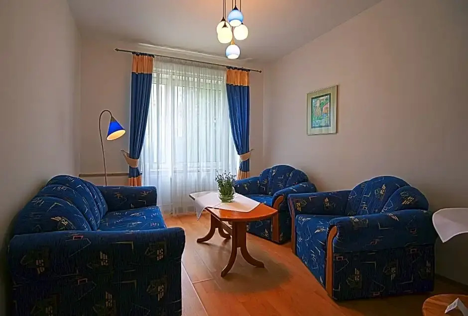 Hotel Monttis