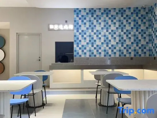 Homeinns（Zhuhai Zhongda Qinglv North Branch）