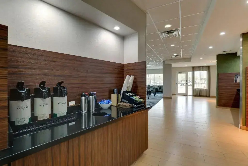 Fairfield Inn and Suites Hutchinson