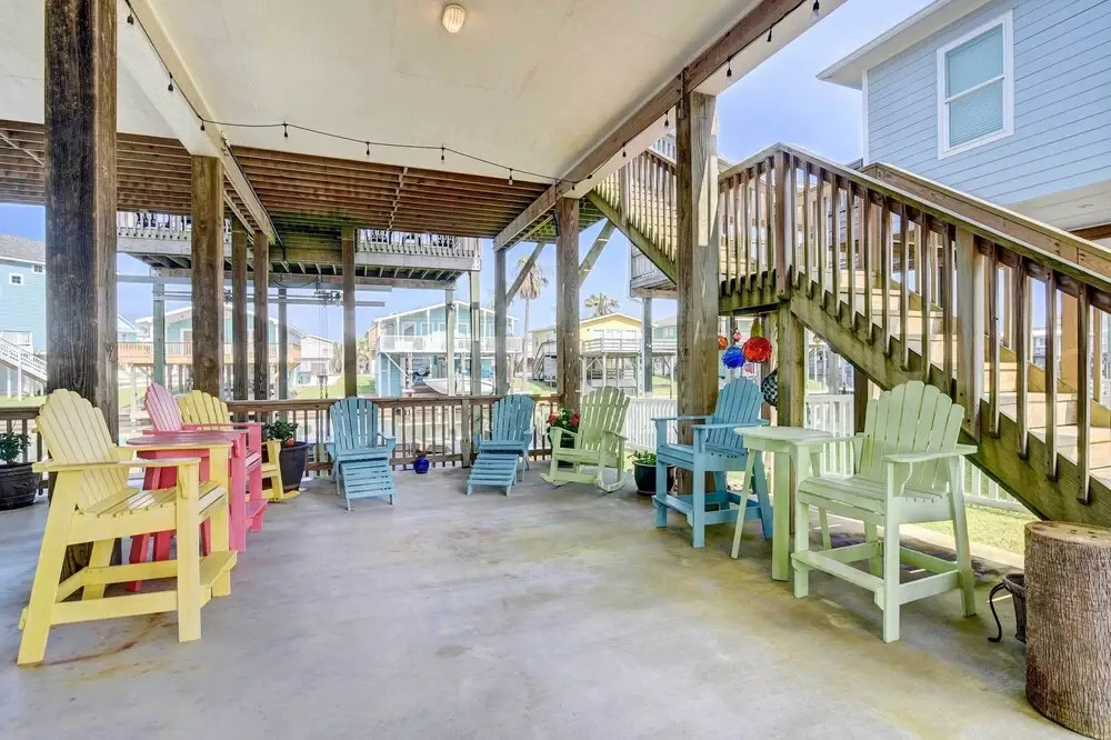 Stilted Galveston Vacation Home w/ Canal Views