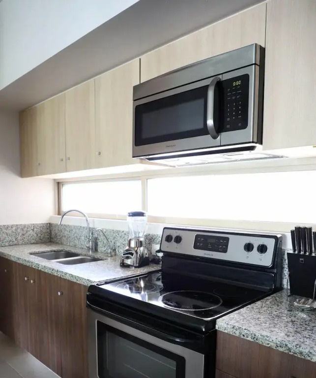 Chalet 2 BRM Penthouse private roof sleeps 4