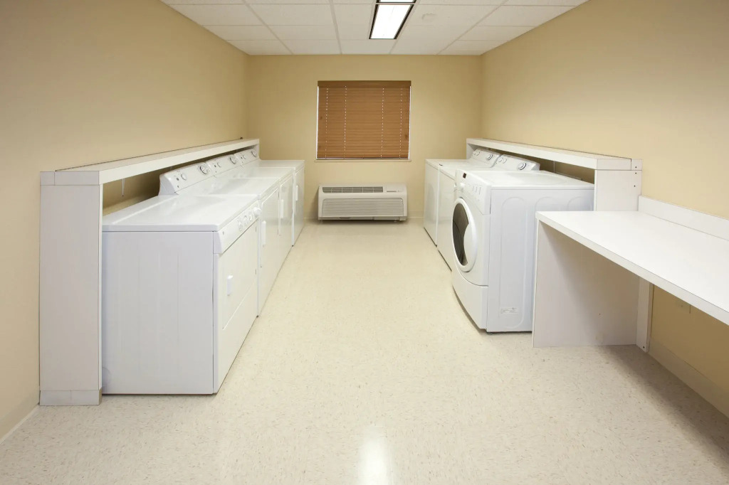 Candlewood Suites Indianapolis East by IHG
