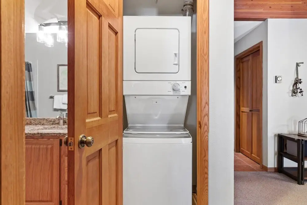 Riverside Condos A02 by AvantStay Condo Close To Downtown Town Park Ski Lift 8