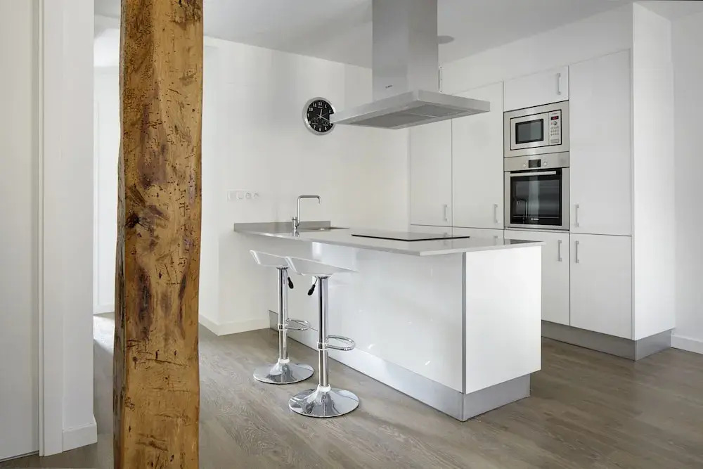 BaiHouse Apartment by FeelFree Rentals