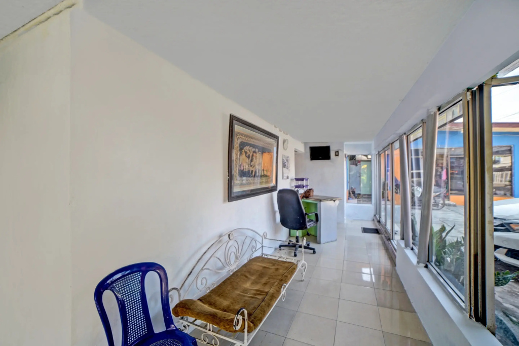 Hotel O Darussalam Inn
