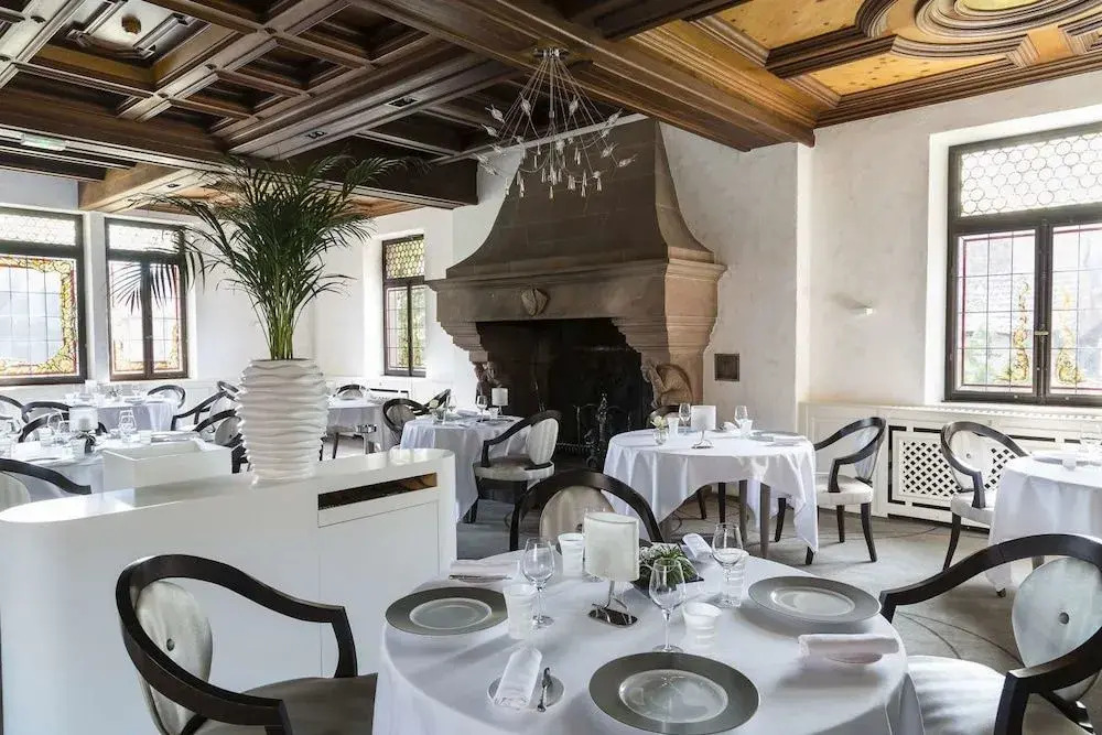 Lauberge Du Cheval Blanc et Spa