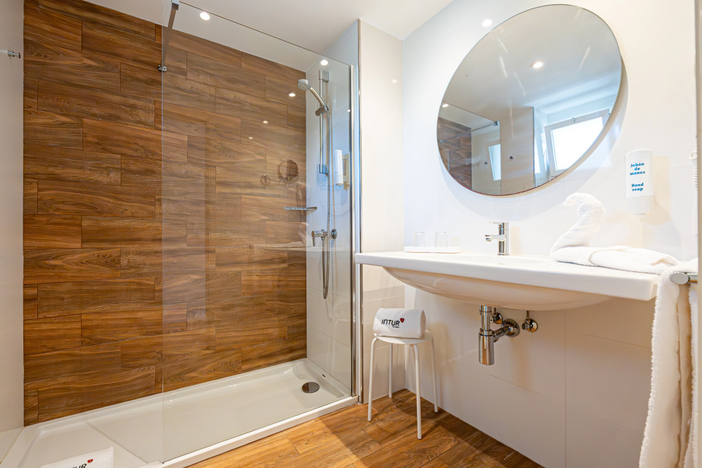 Hotel Rosella affiliated by Intelier