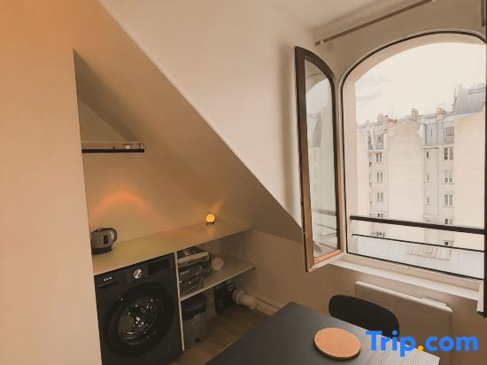Stylish Studio near Bastille