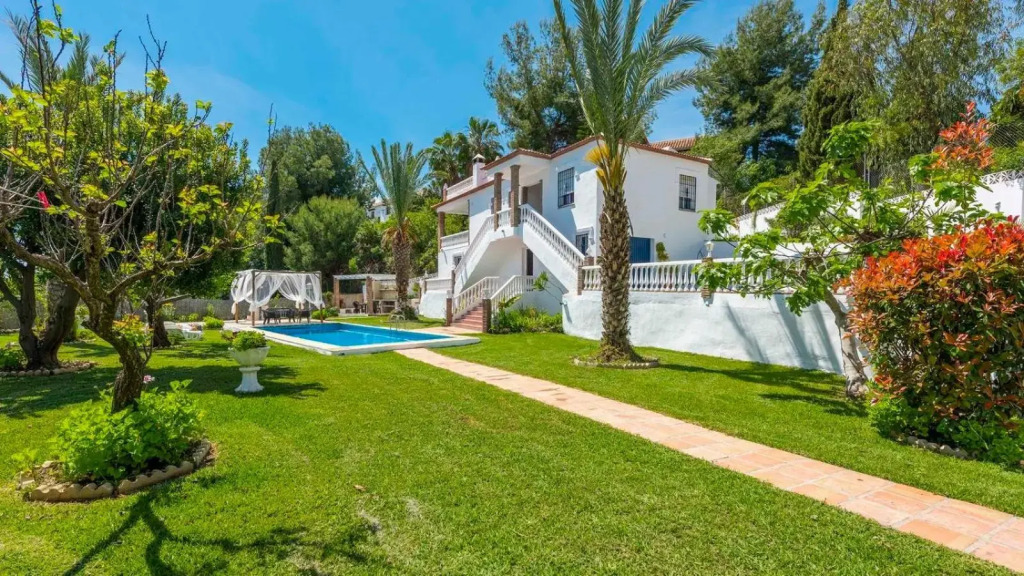 Villa Arancha Nerja by Ruralidays