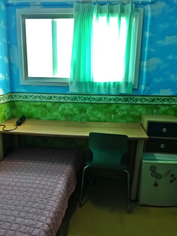 Isak Minitel