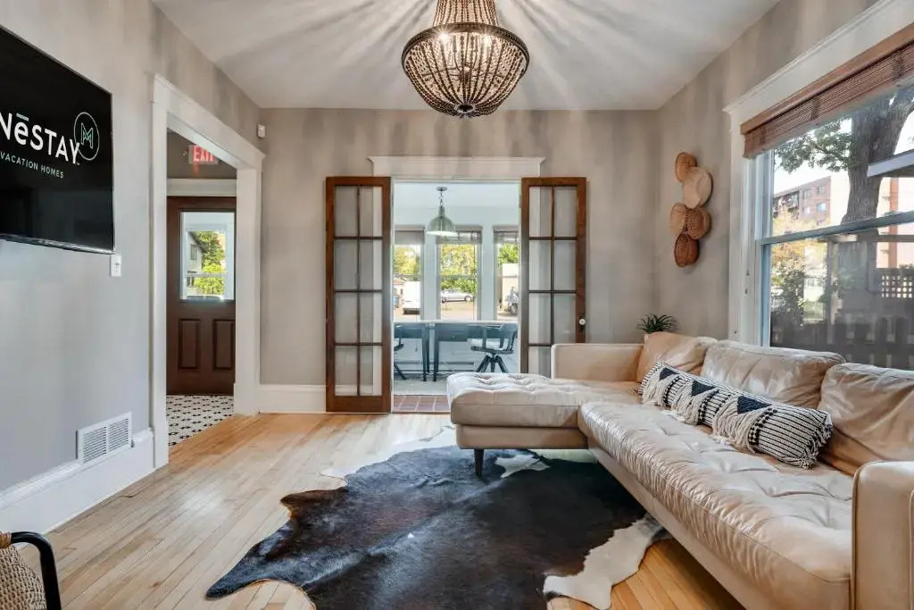 Knowmad Hideaway