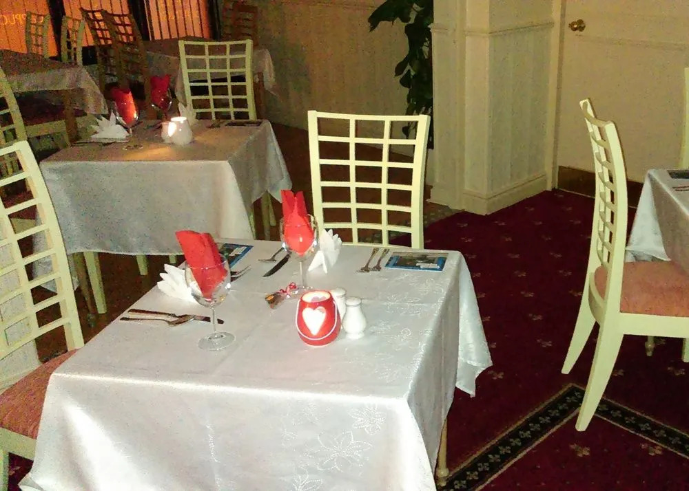 The Belmont Hotel