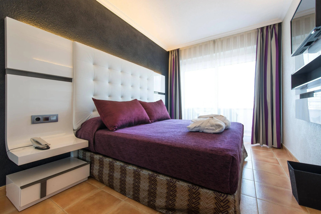 Salles Hotels Marina Portals