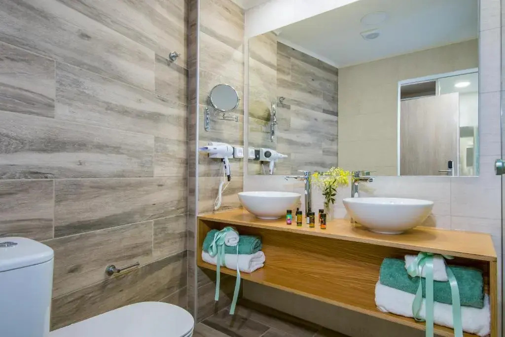 Incognito Creta Luxury Suites and More