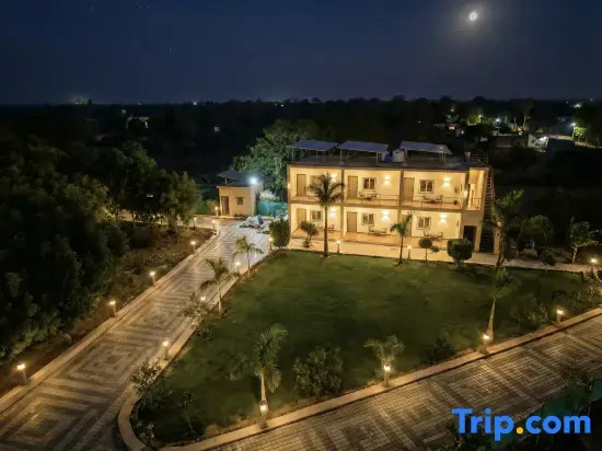 Radsum- Luxury Farmhouse & Resort