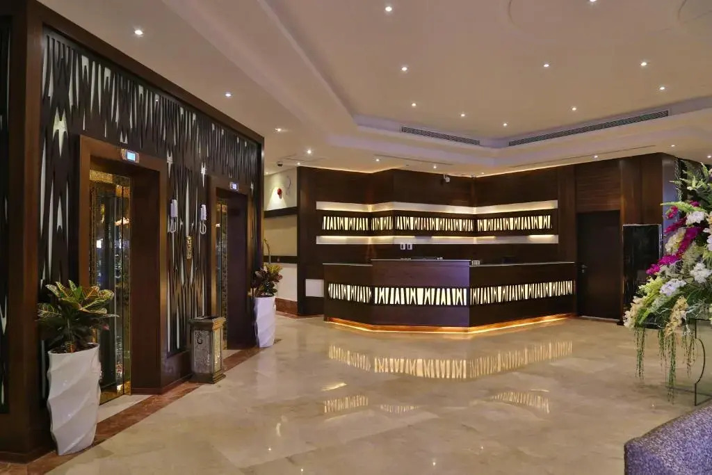 Roof Hotel Apartments