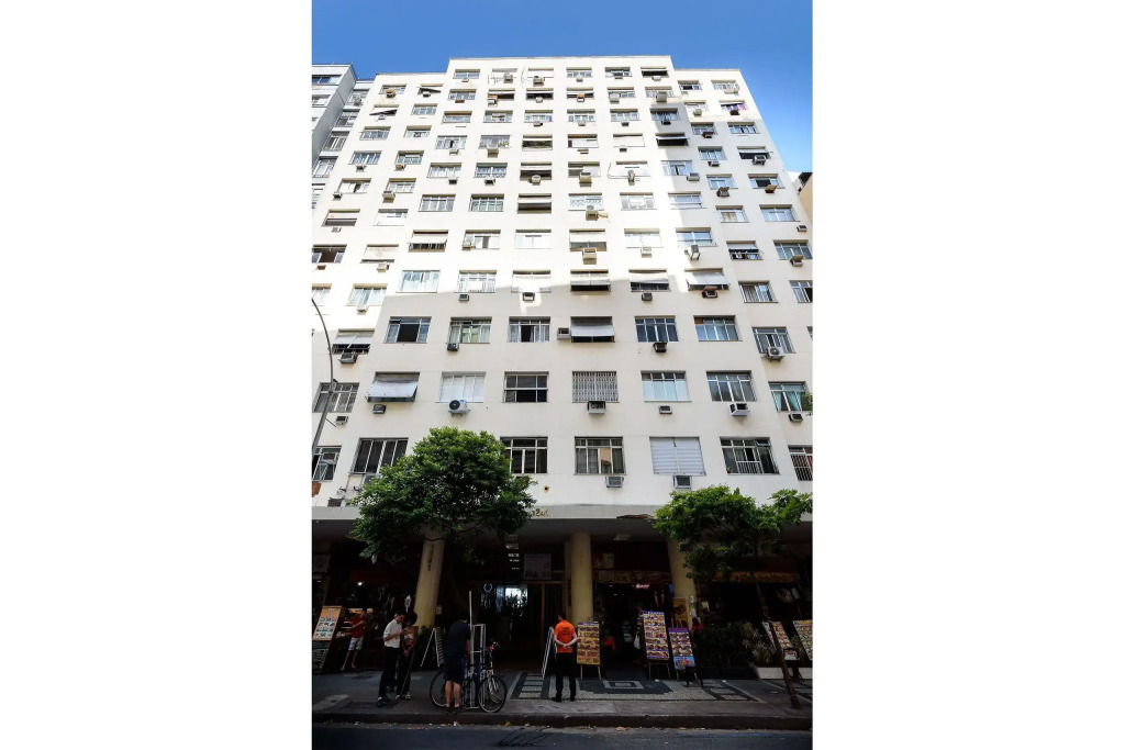 Omar do Rio: Studio Aconchegante na Quadra da Praia de Copacabana, próximo do Arpoador e a 300m do Metrô General Osório (NSC 1241/1231)