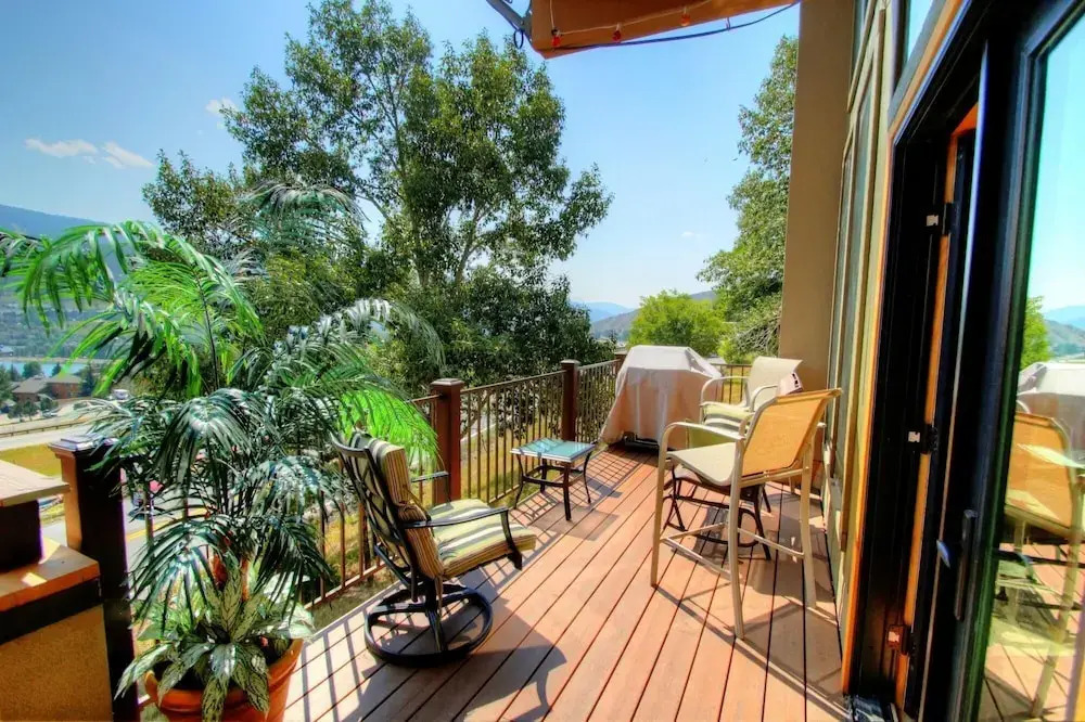 16 Chambertin Townhomes Townhouse