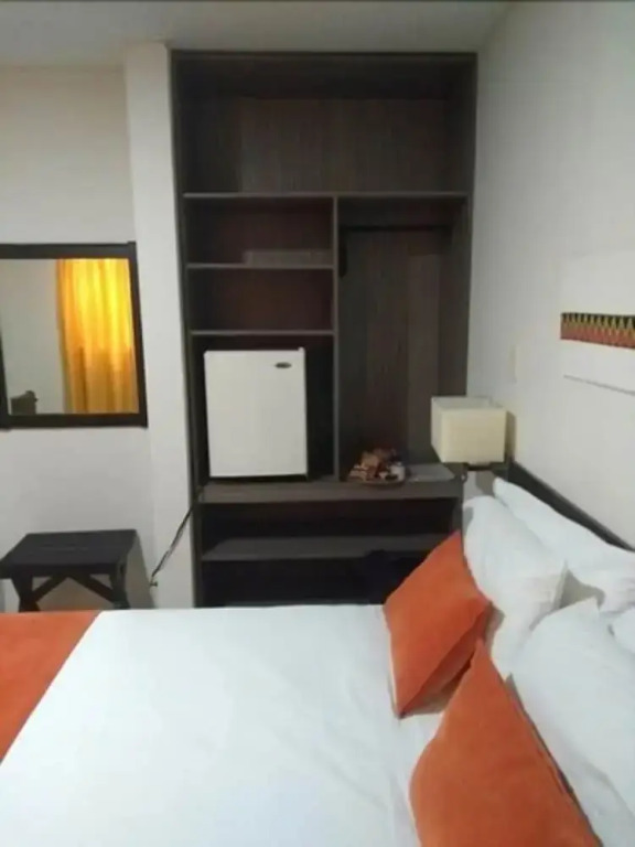 HOTEL GOLDEN SUITE