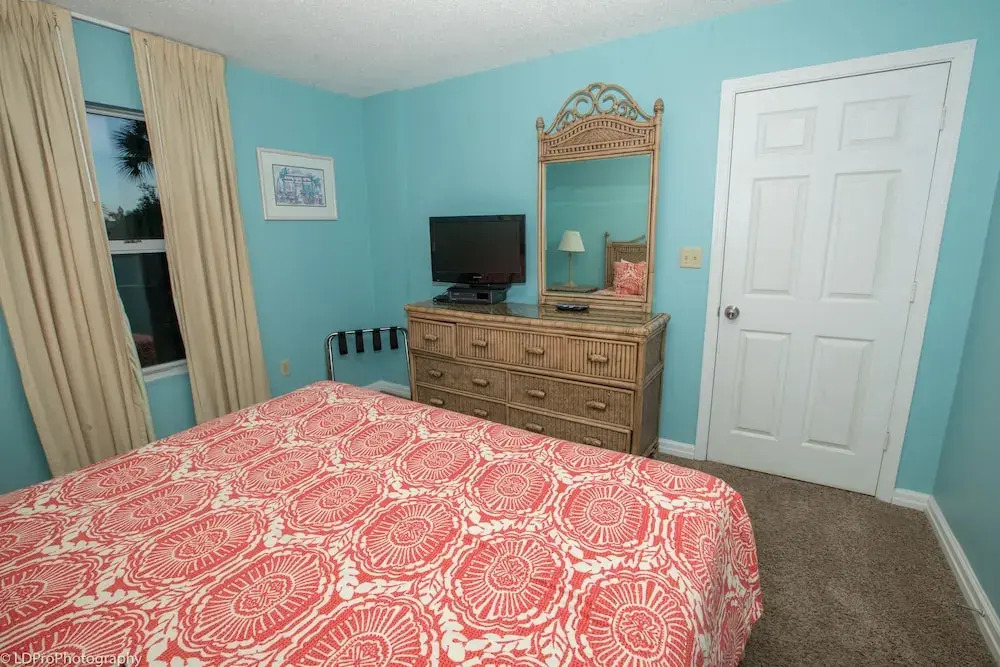 Pelican Beach 0110 Destin - 1 Br Condo