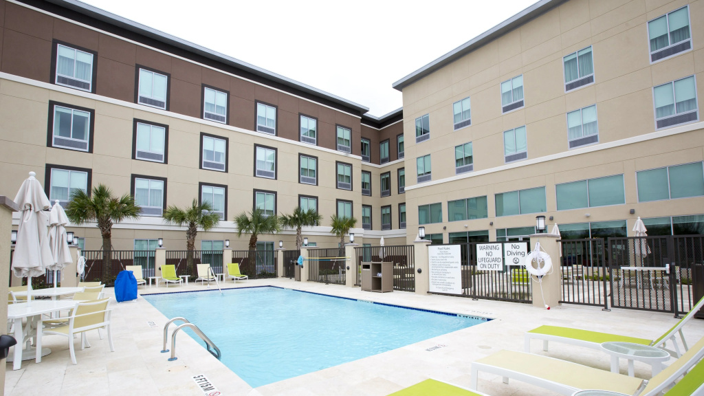 Holiday Inn Express & Suites Houston NW - Hwy 290 Cypress by IHG