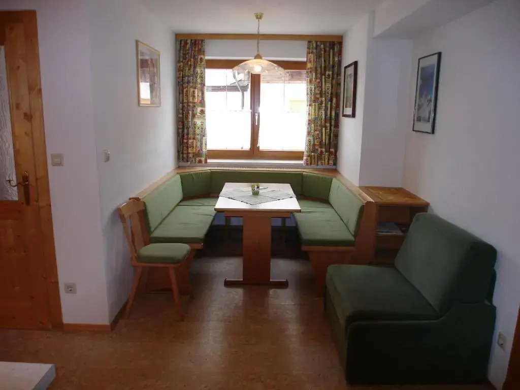 Ferienhaus u. Appartement Knauss