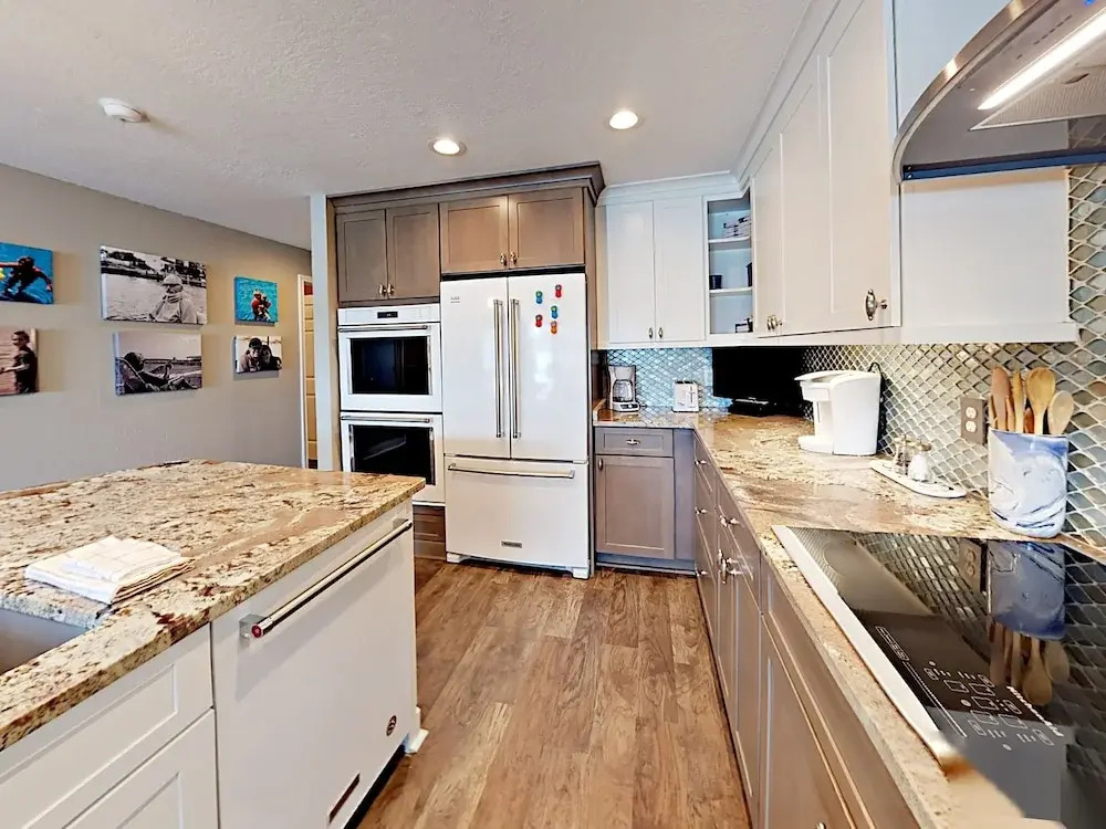 Selleck Condo - Four Bedroom Condo