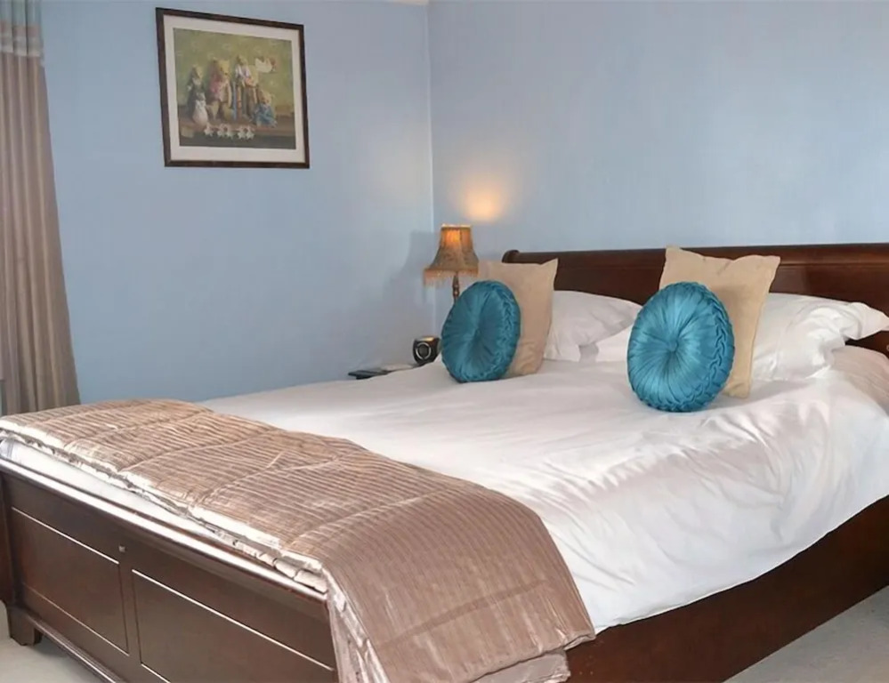 Ternhill Farm House - 5 Star Guest Accommodation with optional award winning breakfast