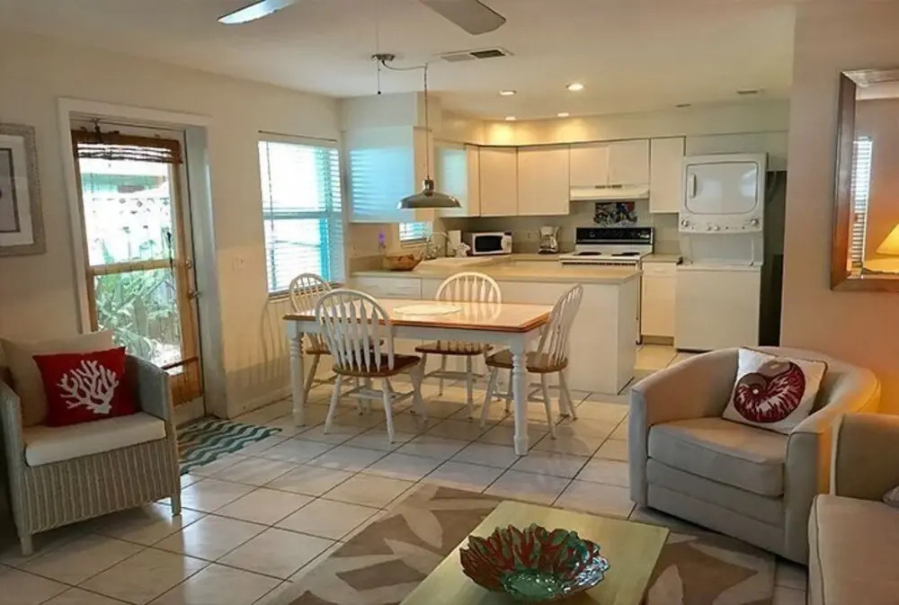 2812 N-Fins To The Right #54485 - 2 Br Home